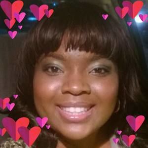 Meet your Posher, Elisa